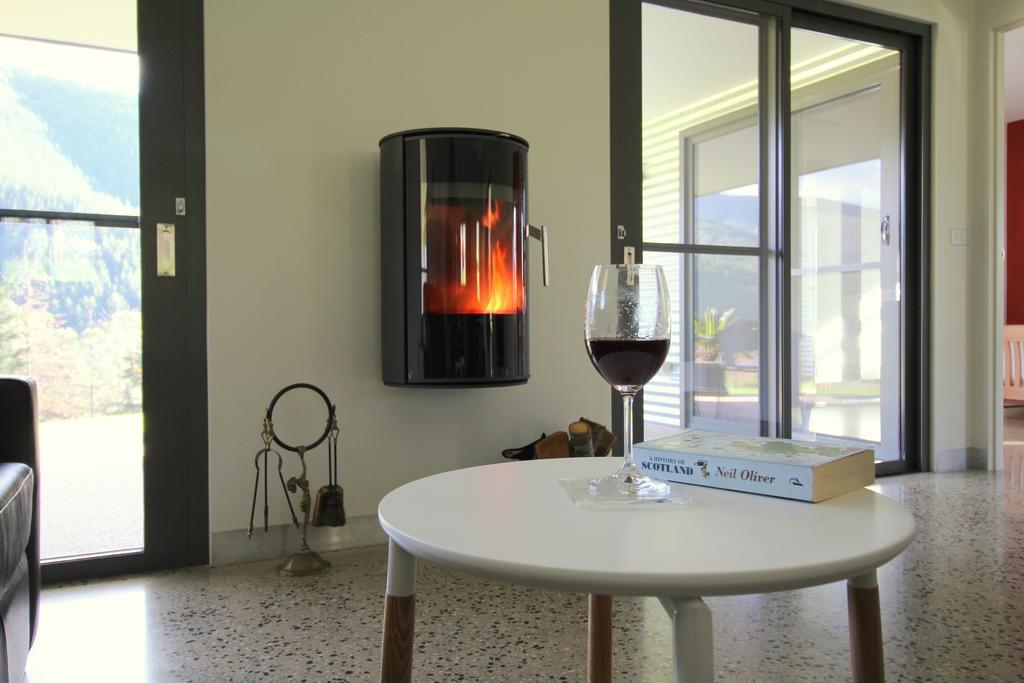 3 Bells Alpine Cottage Bright Esterno foto